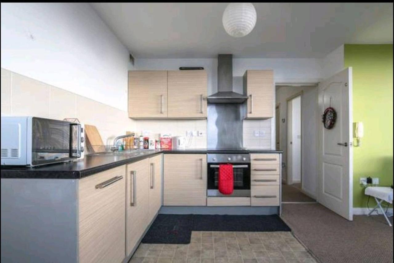 Large 3 Bedrooms In Liverpool City Centre, Free Parking 외부 사진