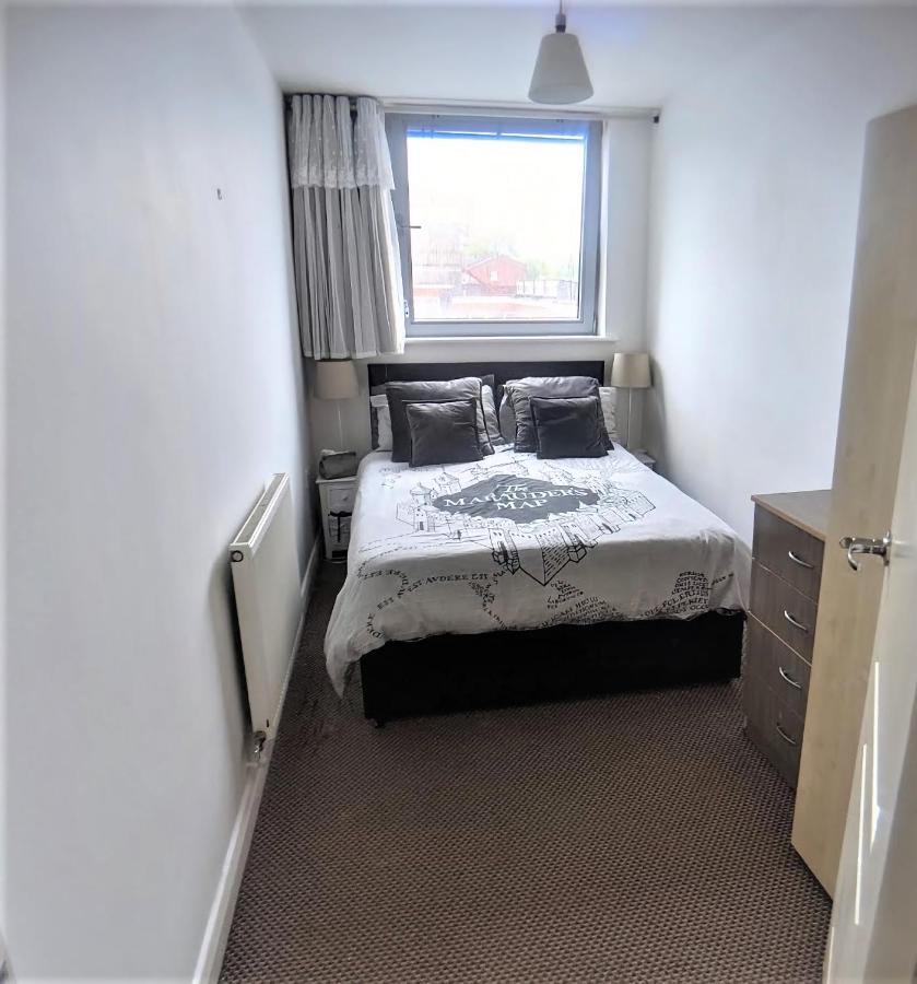 Large 3 Bedrooms In Liverpool City Centre, Free Parking 외부 사진